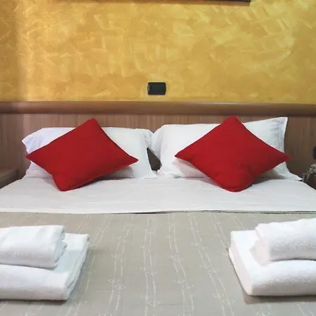 Della Posta Hotell